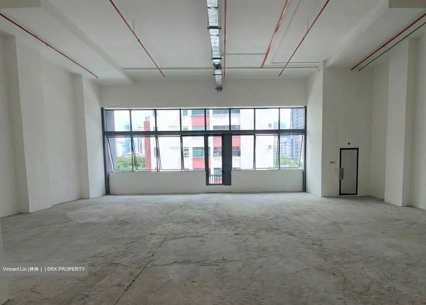 Space 18 (D12), Warehouse #591892671